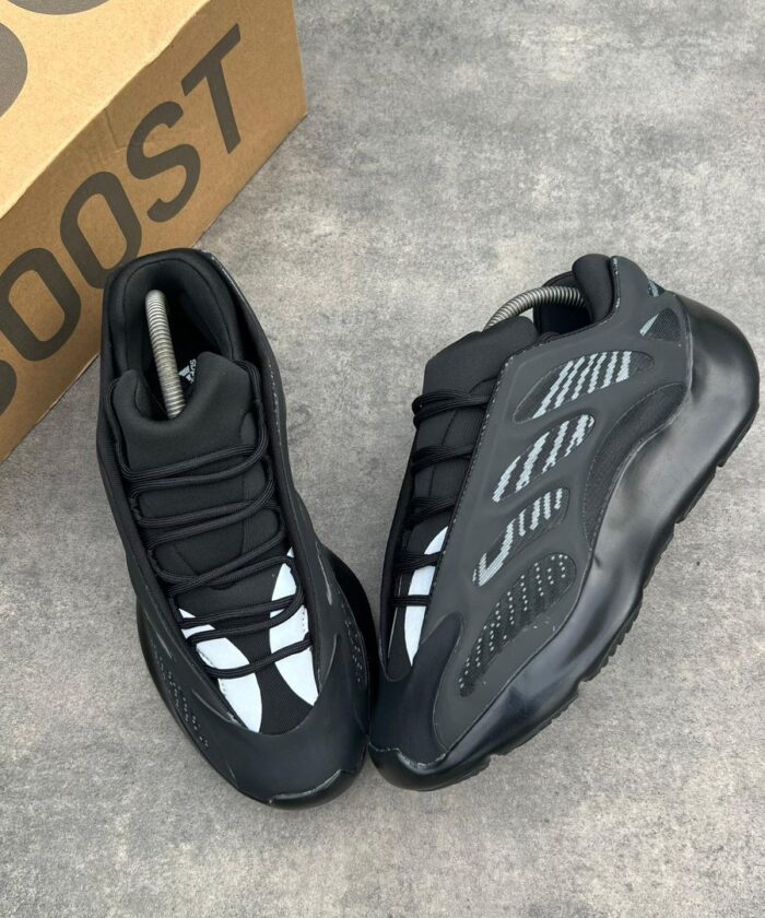 Adidas Yeezy 700 V3 Alvah Men's Sneakers