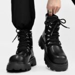 Black British-Style Zipper Boots
