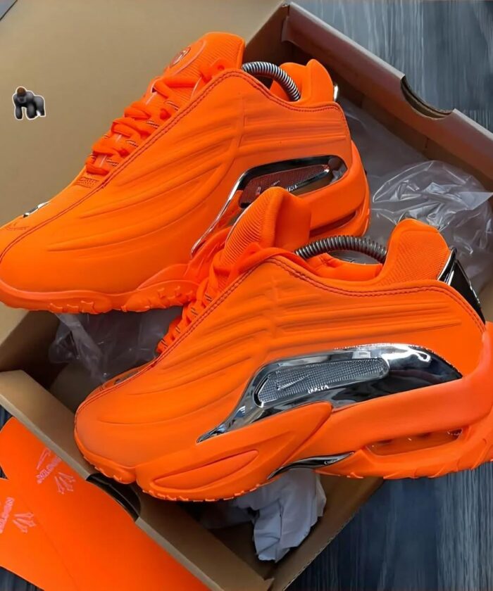 Bold Monochrome Streetwear Luxury Shoes