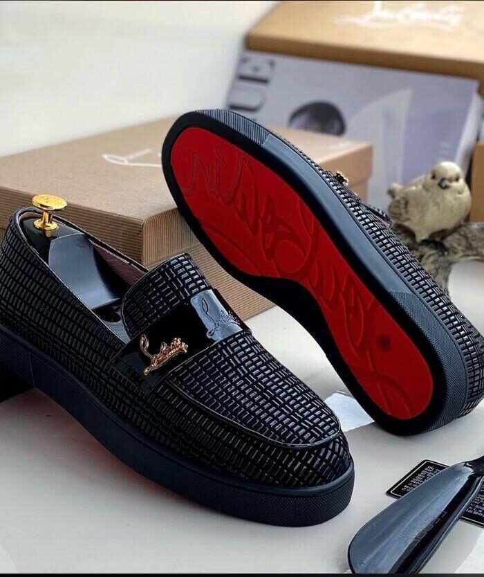 Men’s Luxury Dress Shoes with Gold Logo Detail