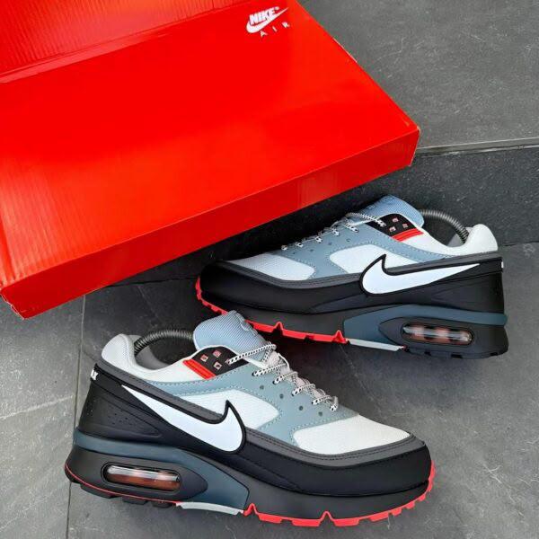 Nike Air Max BW Sneakers