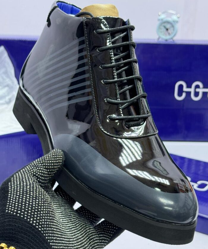 Oggi Glossy Leather Boots