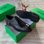 Clarks Men’s Black Leather Side Buckle Lace-Up Shoes