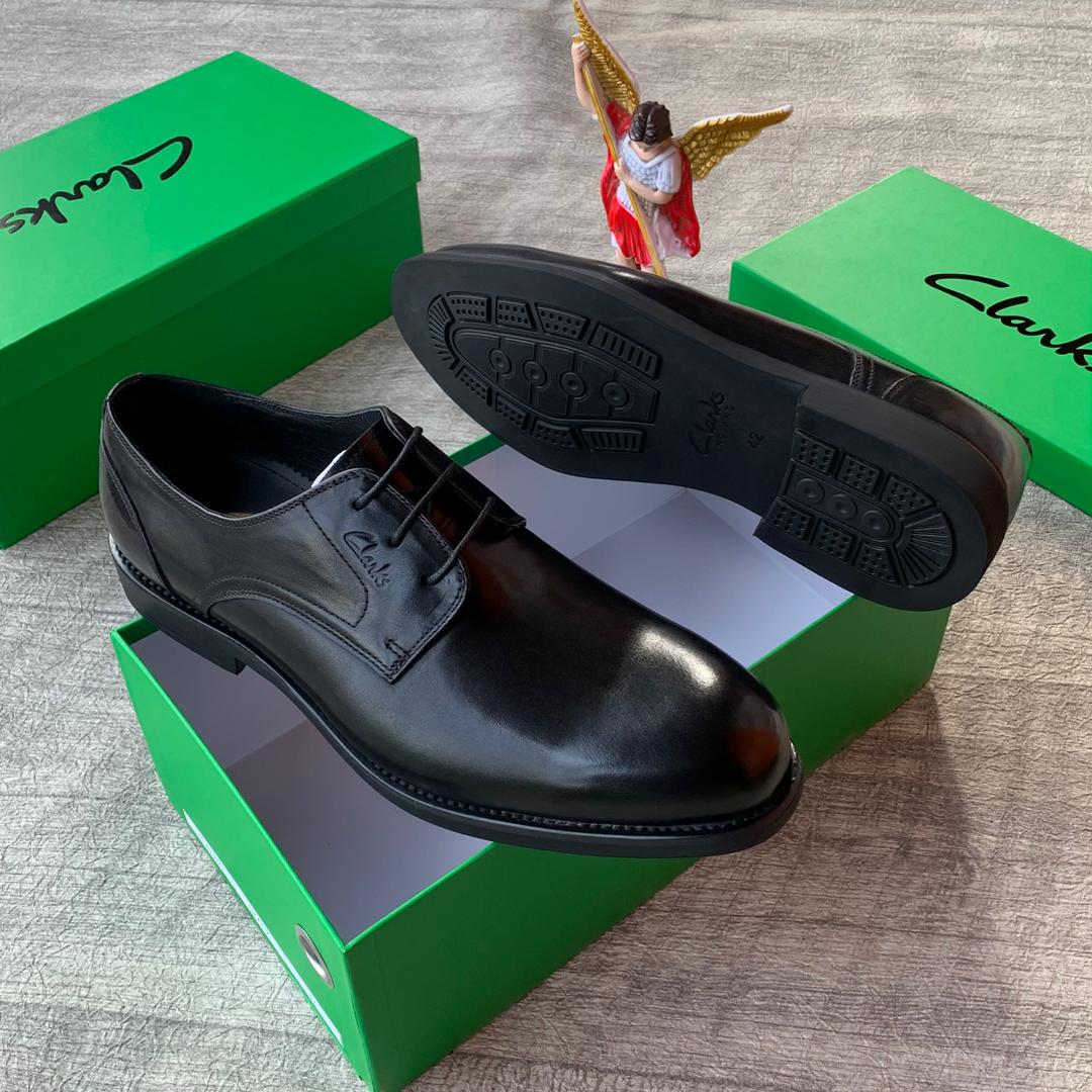 Clarks Exotic Men’s Black Leather Corporate Shoes Clarks Exotic Men’s Black Leather Corporate Shoes