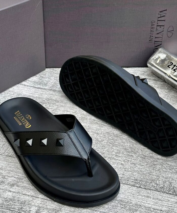 Black Leather Thong Slippers