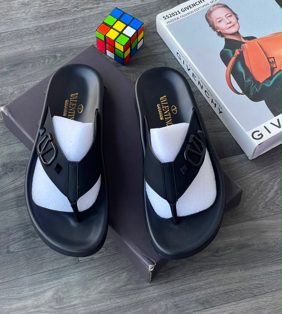 Black VLogo Flip-Flop Slides Black VLogo Flip-Flop Slides