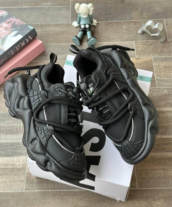 Zero Cosmos Black Chunky Mesh Sneaker