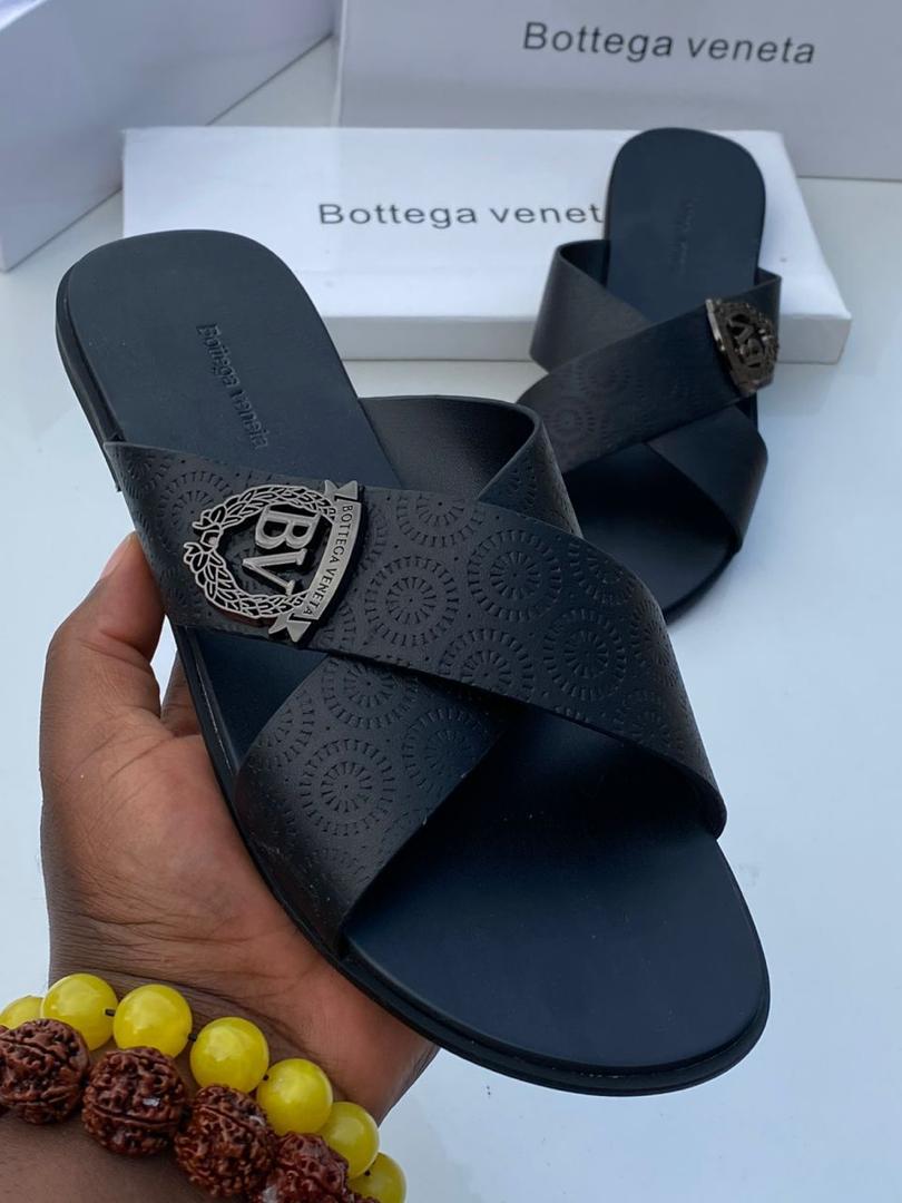 Black Mens Criss Cross Leather Slide Sandals Black Mens Criss Cross Leather Slide Sandals