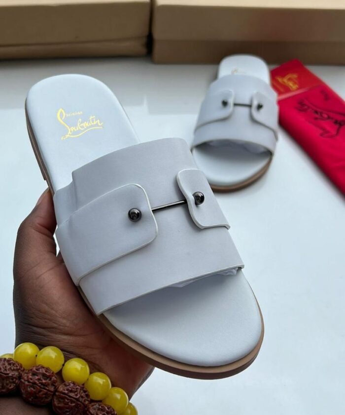 Chambelimule White Leather Flat Slide Sandals