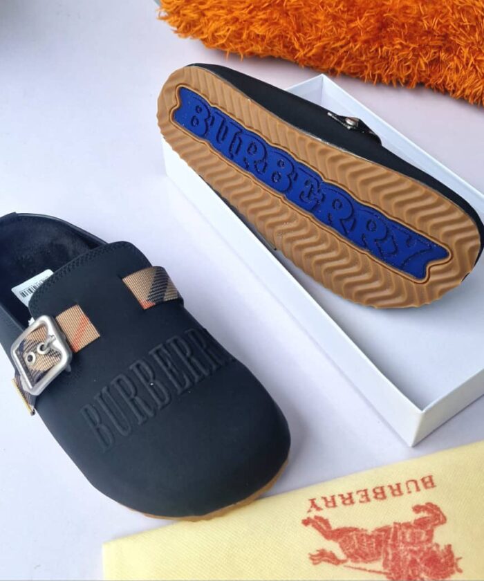Check Suede Urchin Clogs Embossed Upper Buckled Strap