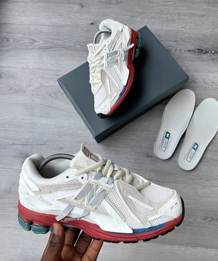 New Balance 1906A Sea Salt Astro Dust Sneakers